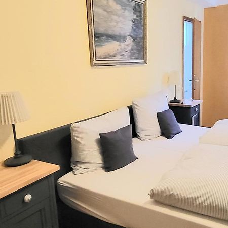 Hotel Alte Post Dannenberg Bagian luar foto
