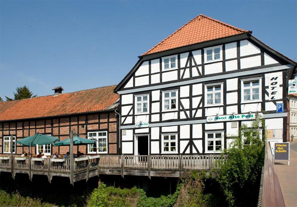 Hotel Alte Post Dannenberg Bagian luar foto